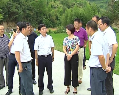 劉國洪來我縣調研國土資源工作