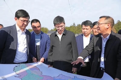 省自然資源廳黨組書記、廳長陳龍來臨調研規劃和自然資源工作