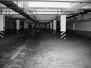 地下車庫(kù)拿產(chǎn)權(quán)證進(jìn)入倒計(jì)時(shí) 欲借民資緩解停車難